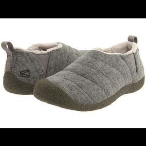 KEEN Howser slides, Women’s size 7.5